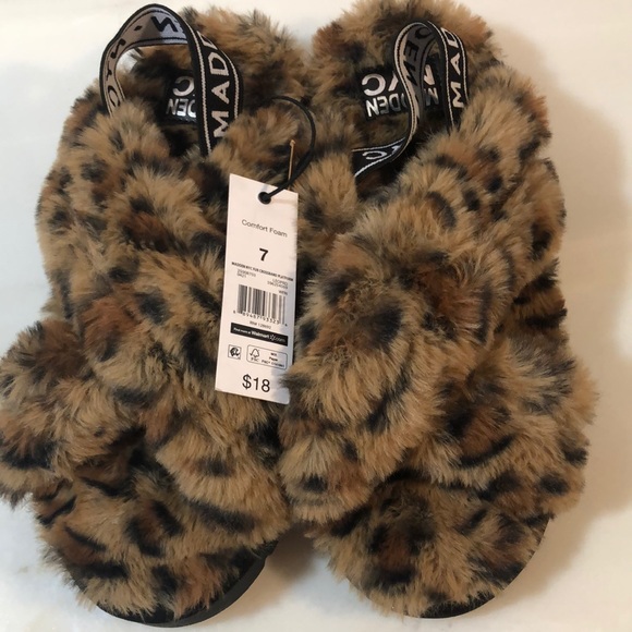 Shoes - #1086.  House shows